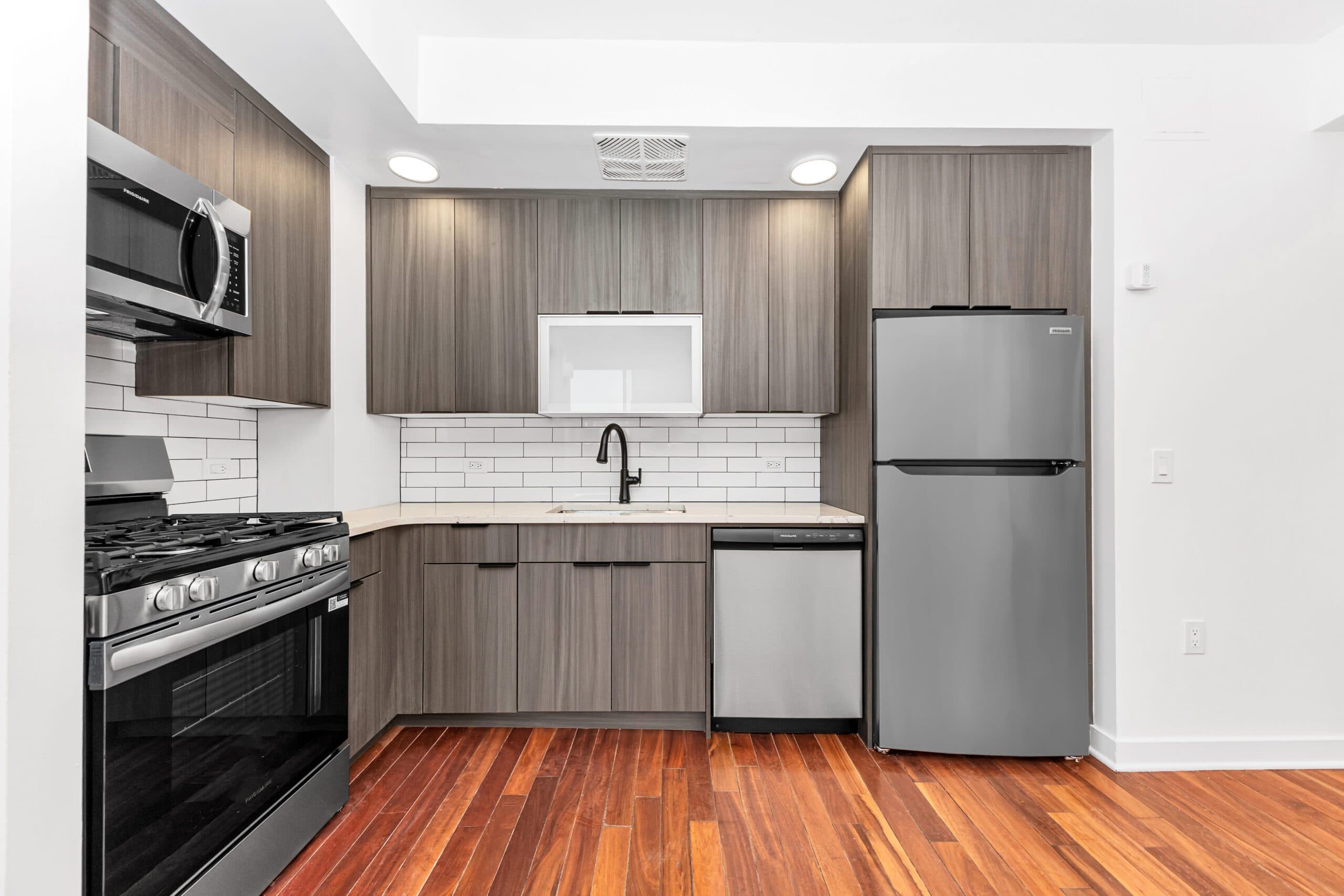 454 Manhattan Avenue, 5O