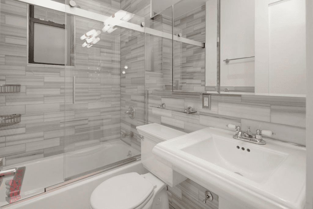 219 E 23RD ST., #7-8