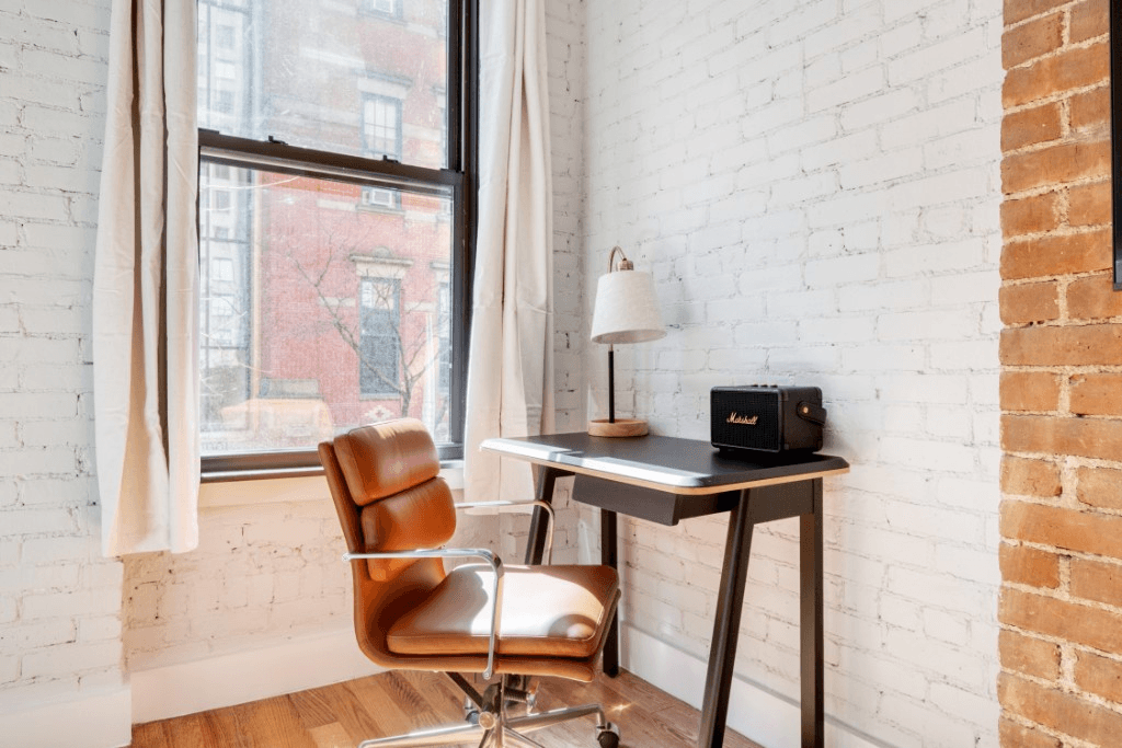 273 W 10TH ST., #2FW