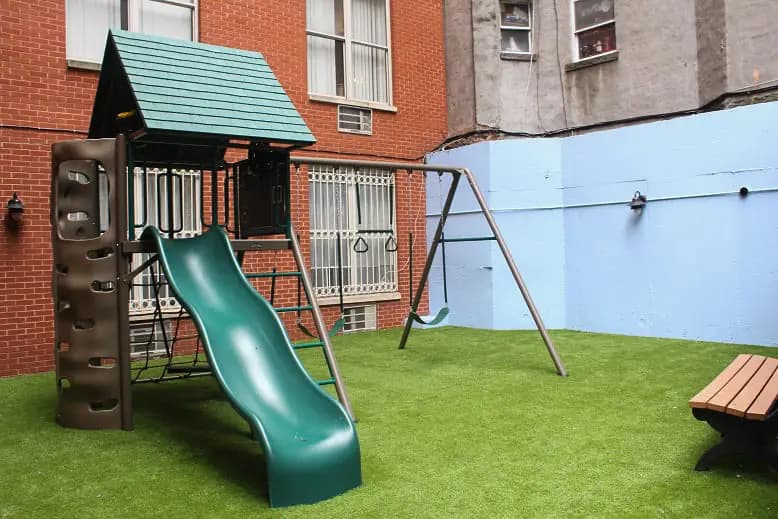 2212 Frederick Douglass Boulevard, 5/B